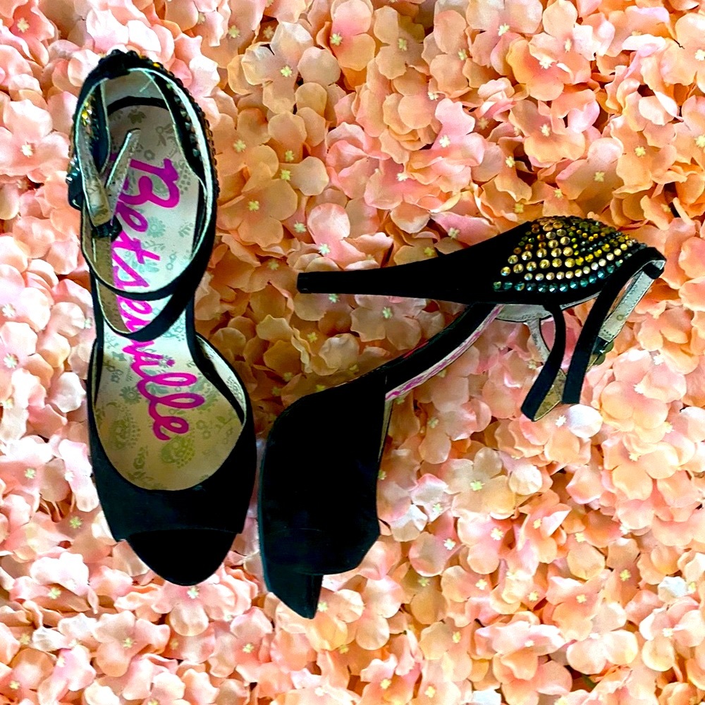 Black betseyville by Betsey Johnson pumps with rhinestone heel detail